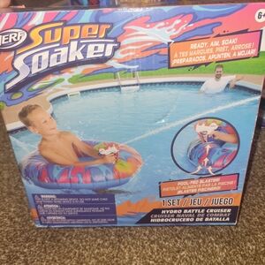 Nerf super soaker hydro battle cruiser